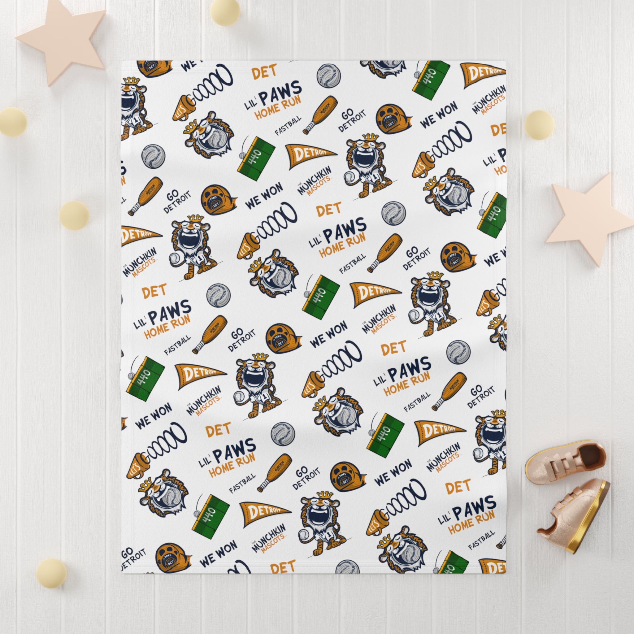 Soft Fleece Baby Blanket - Pattern - Lil' Paws DET Baseball